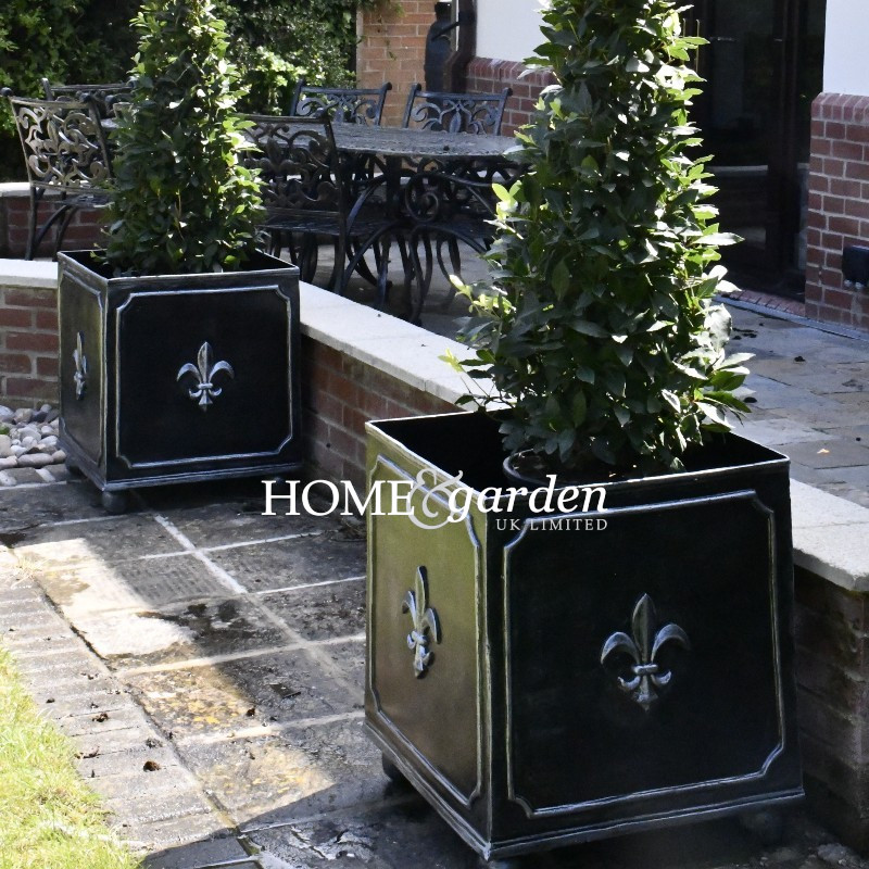 24" Fleur-De-Lis Planter - SALE